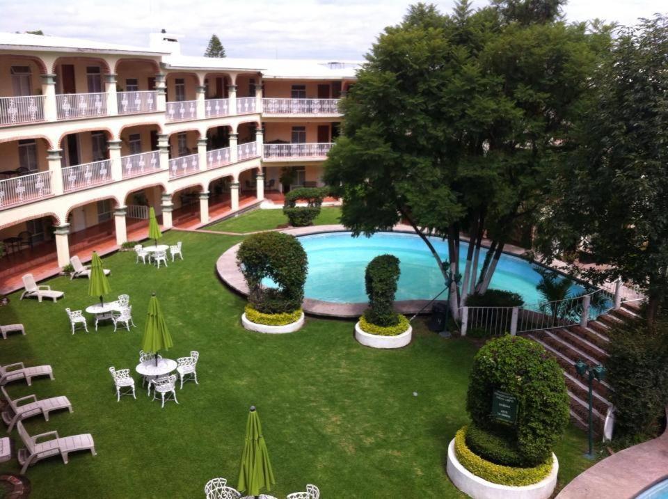 Plaza Venecia Hotel San Juan del Rio Exterior photo
